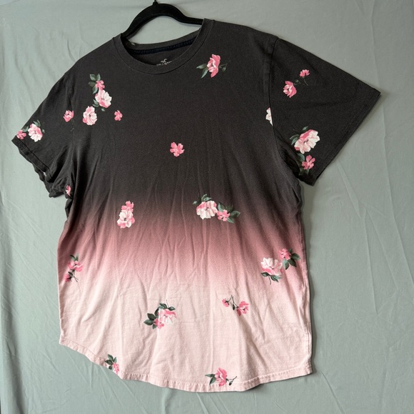 Hollister Mens Floral Ombre Short Sleeve Tee XL Black Pink Cotton Streetwear - Picture 3 of 7